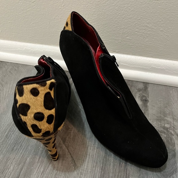 Nine West Leopard Suede Booties - Picture 6 of 6